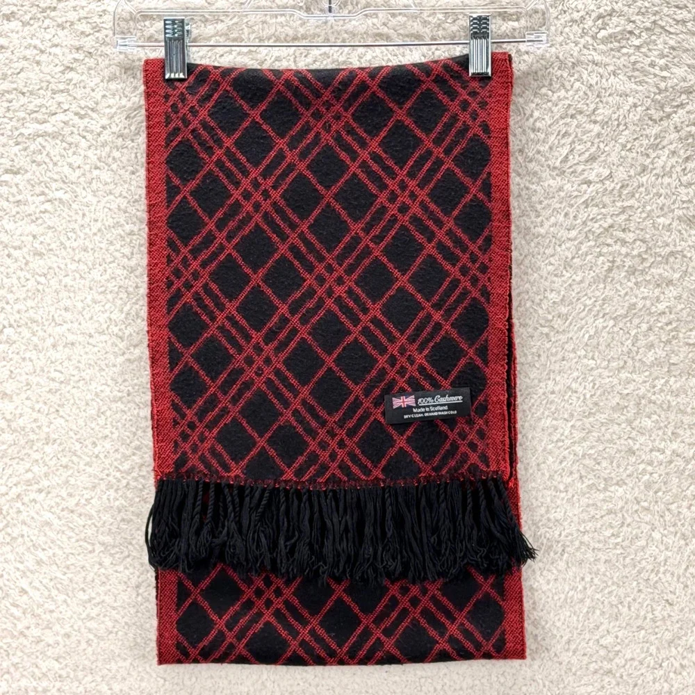 Open Scarf 100% Cashmere Red Black Diamond Patterns 66"x11" Scotland Classic - Picture 3 of 6